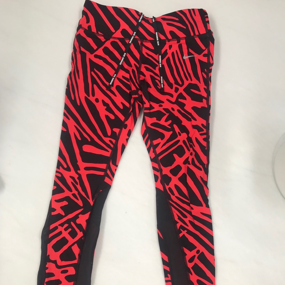 Nike pro pattern drifit leggings